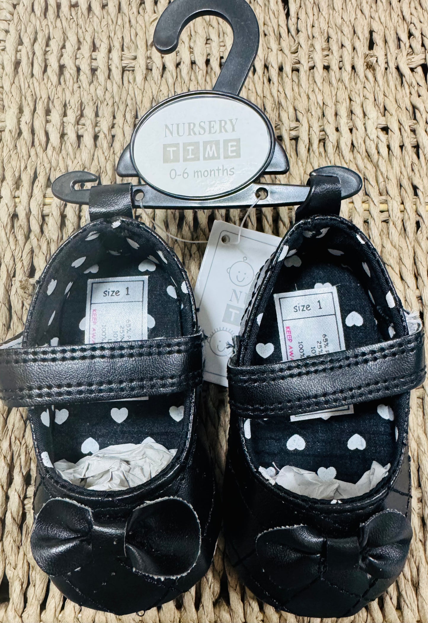 Baby Girl Mary Jane Shoes with Bow detail