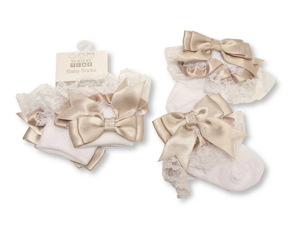 Baby Socks With Lace and Bow - Taupe